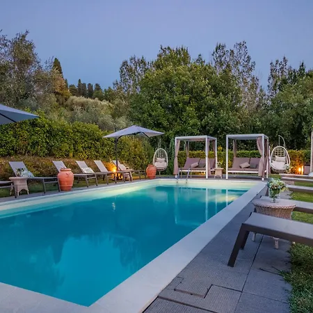 Luxury Country With Pool In Lucca 아파트 *