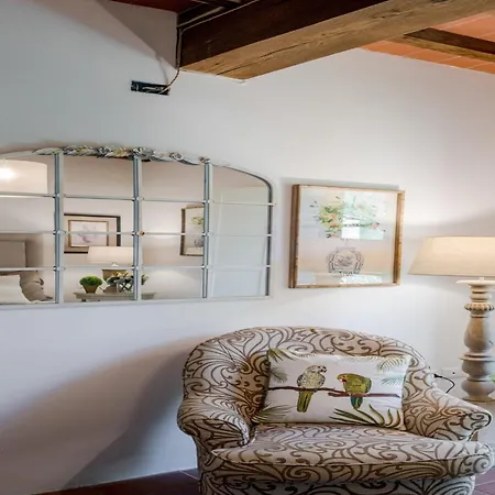 Luxury Country With Pool In Lucca