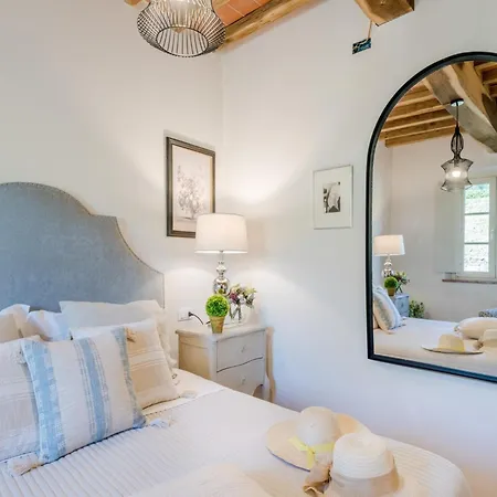 Luxury Country With Pool In Lucca